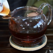 2015年宫廷传奇普洱熟茶