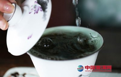 ��Ҷ���˱����ڻ��ܺ��𣿻�Խ������ʲôӰ����