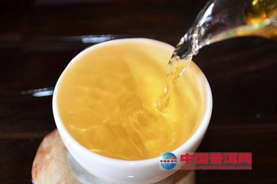 ��Ҷ��ų»��б���ԭ�������ɷֵı仯