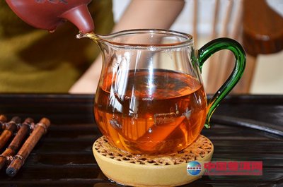 Ϊʲô���Խ�õ����ղ�����ɫԽ�죿