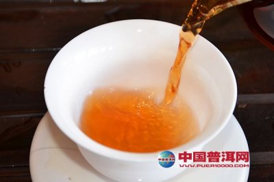 �ն����������Ͻ�����һ����