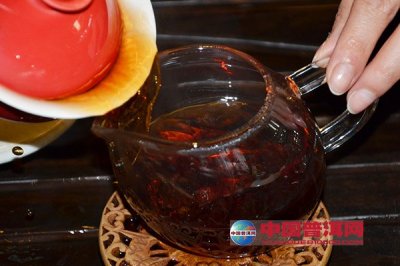 ���ֽ������ɼ���ʪ���ն���