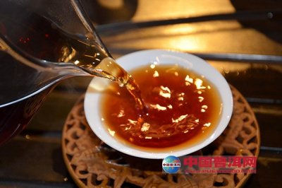 �ն�������ǰ����������۴�ͳ�ִ����ֽ������׶Ѽ���